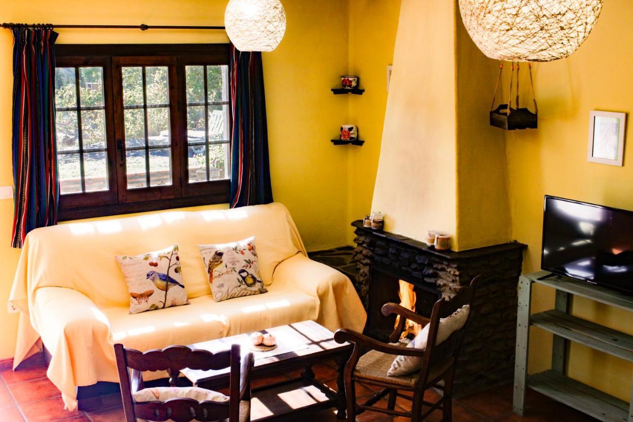 Cortijo Puerta Casas Rurales オルヒバ エクステリア 写真
