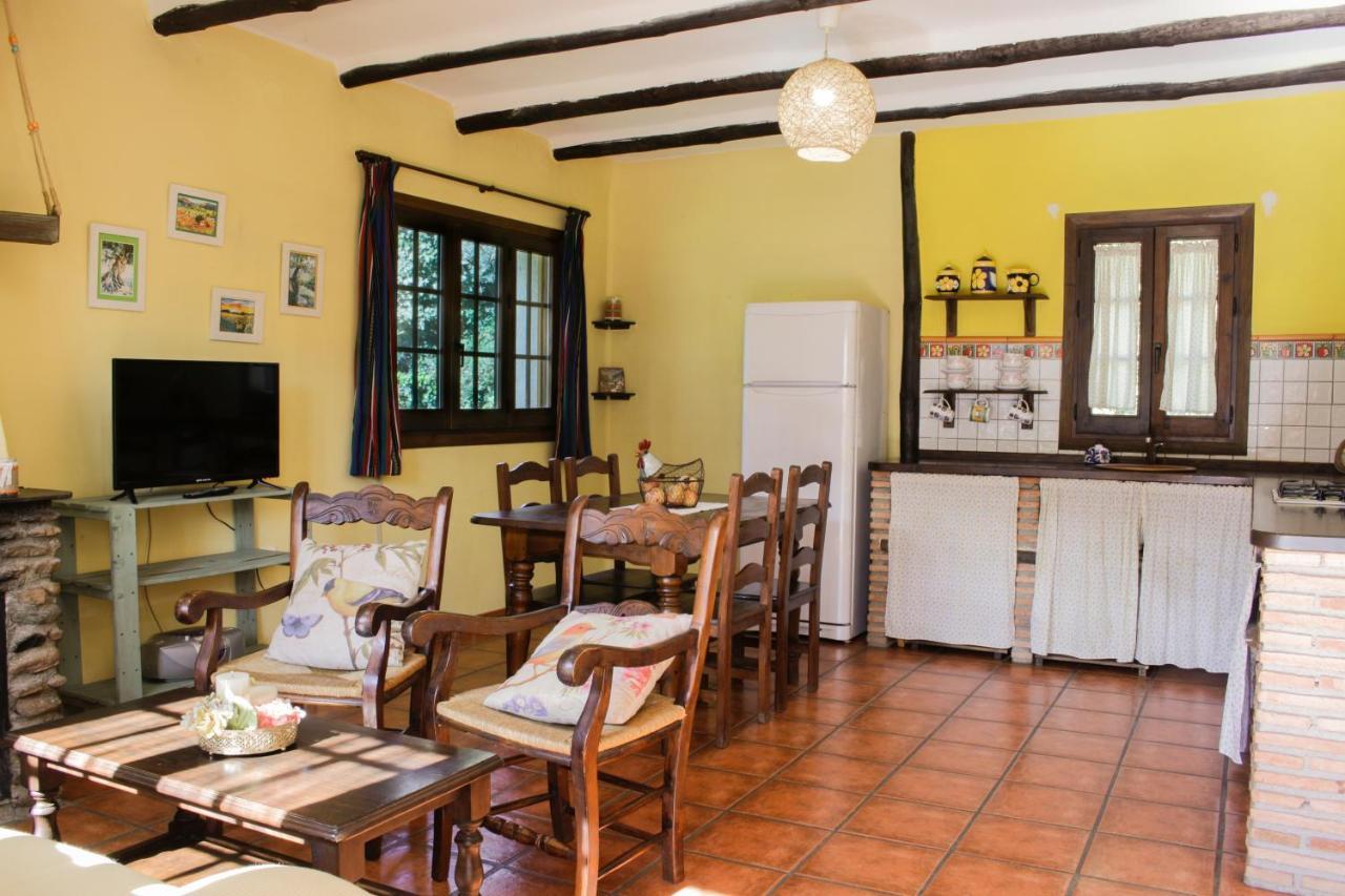 Cortijo Puerta Casas Rurales オルヒバ エクステリア 写真