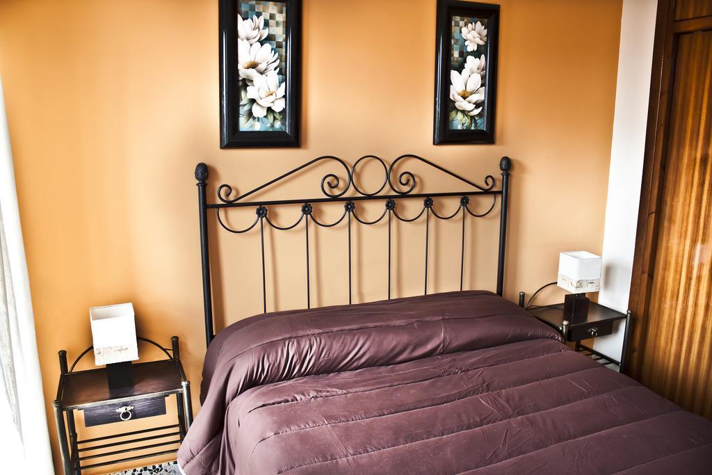 Cortijo Puerta Casas Rurales オルヒバ 部屋 写真