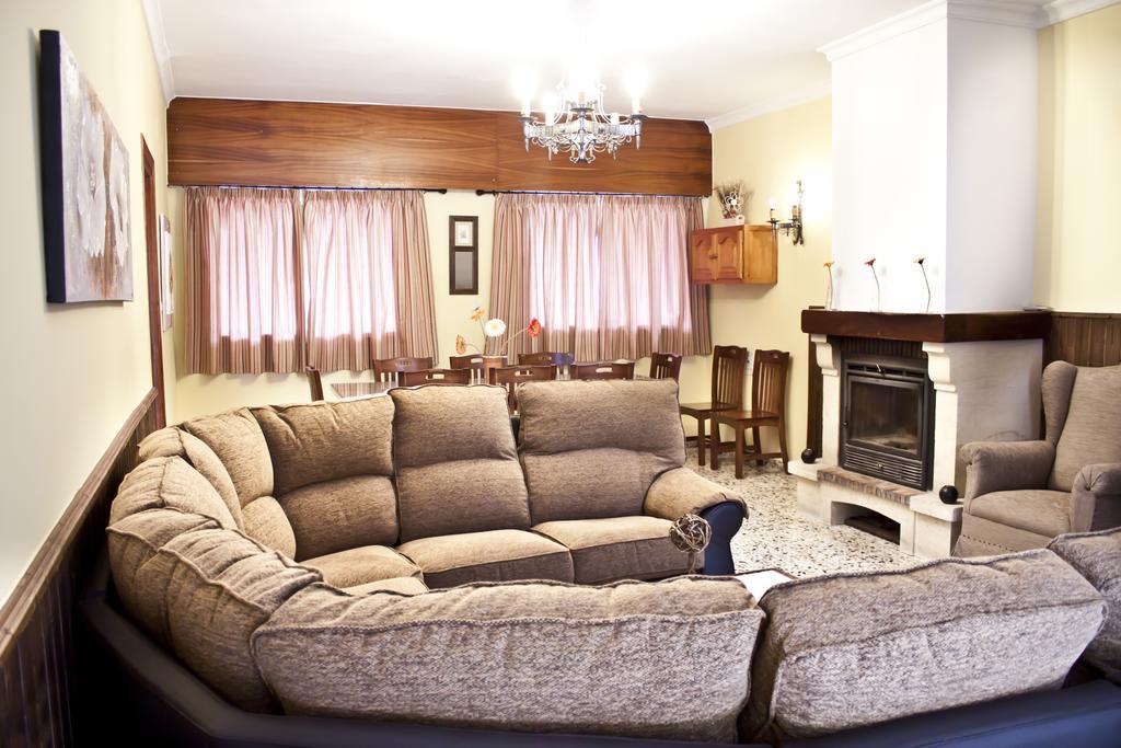 Cortijo Puerta Casas Rurales オルヒバ 部屋 写真